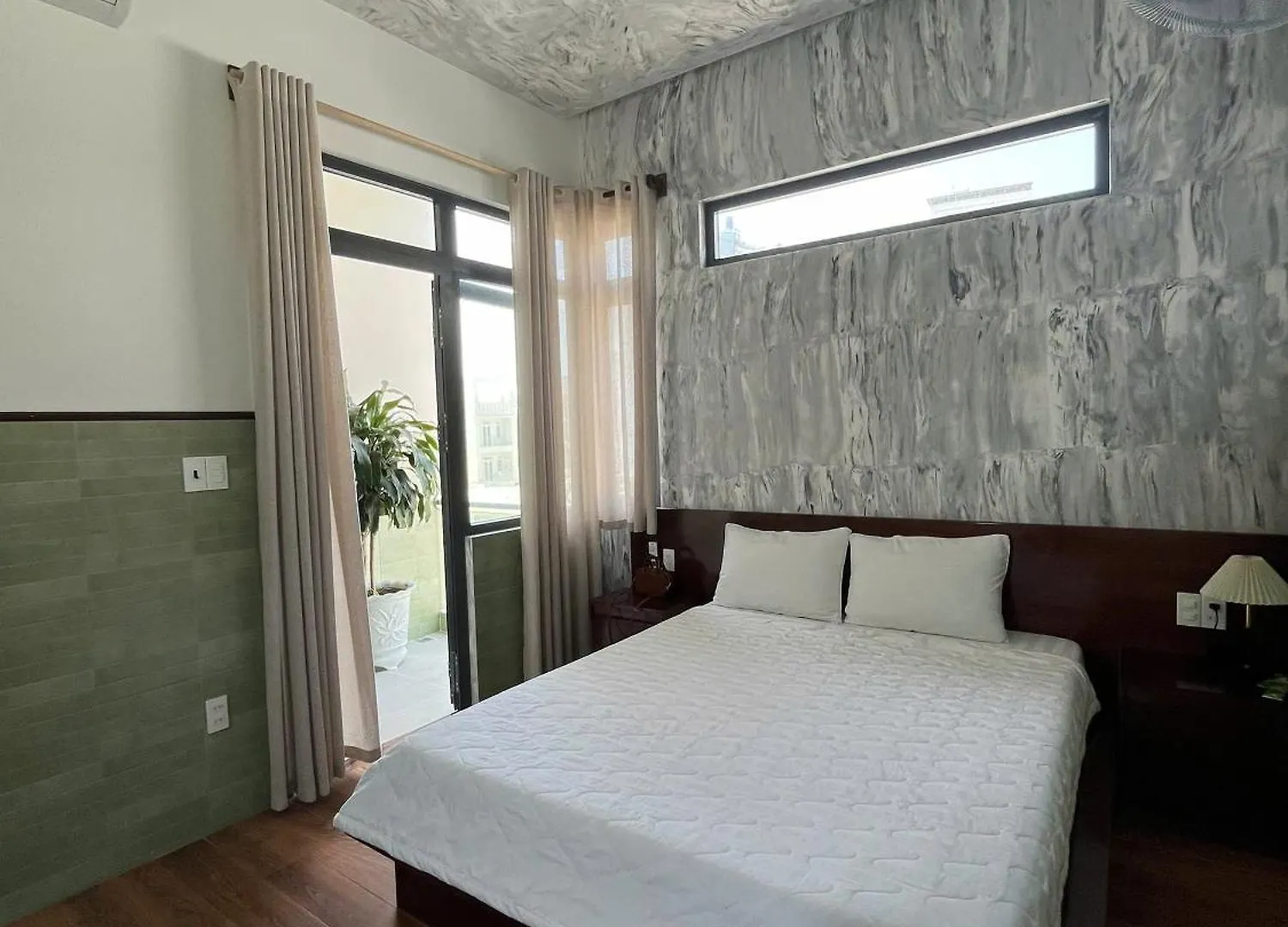 Cho Thue Nguyen Can -You Homestay - Phu Hop Tu 6-8 Khach - Cach Bai Sau 200M - 3 Phut Di Bo Ra Bien Vung Tau Apartment