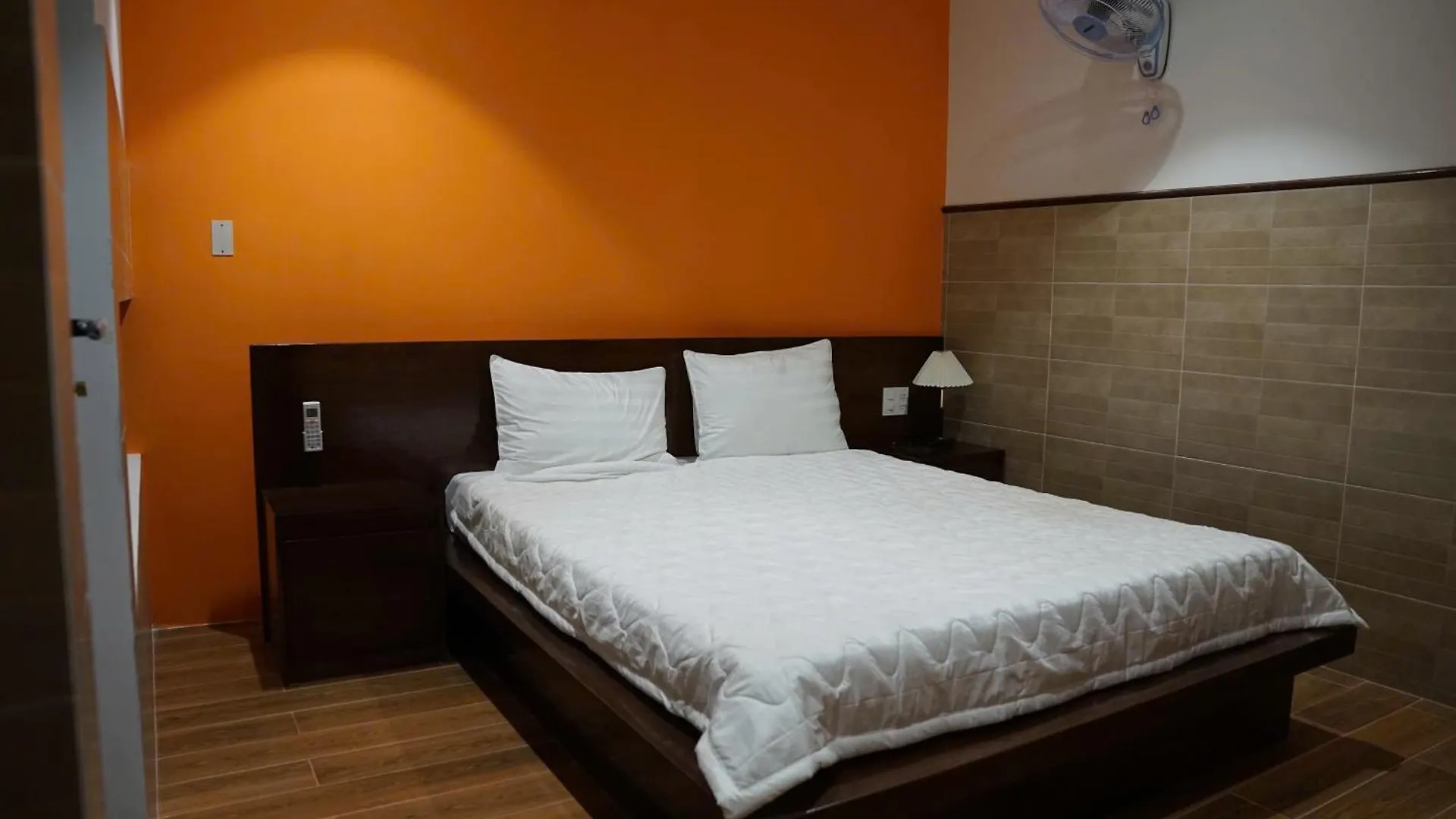 Cho Thue Nguyen Can -You Homestay - Phu Hop Tu 6-8 Khach - Cach Bai Sau 200M - 3 Phut Di Bo Ra Bien Vung Tau